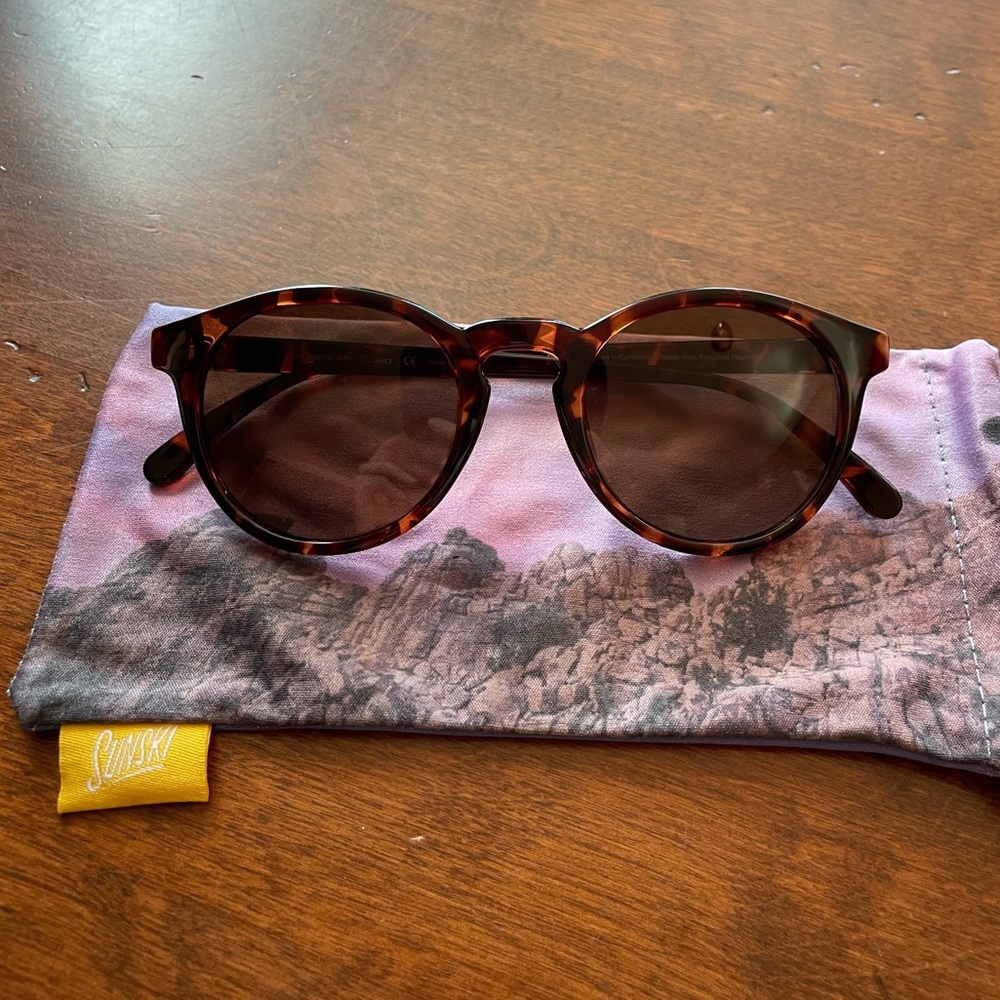 Sunski Dipsea Tortoise Amber